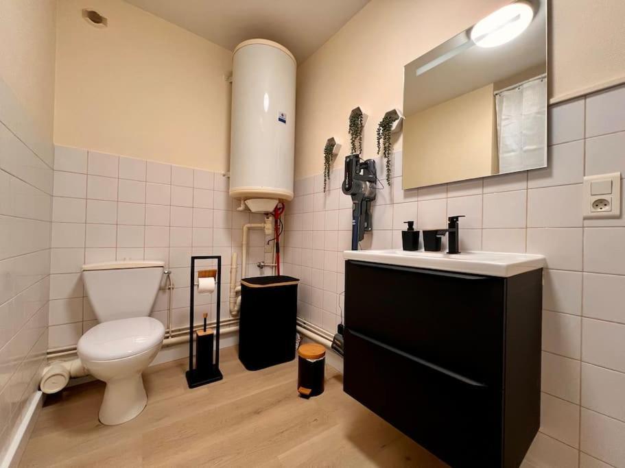 Appartement Climatise 4Prsn Au Pied De La Citadelle Besançon Buitenkant foto